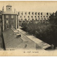Le lycée de Pau et la rue Daran (8Fi445_4_161)